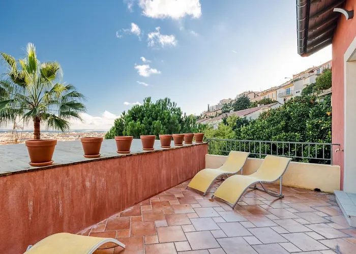 Villa Sur Les Hauteurs De Nice, Proche Centre *