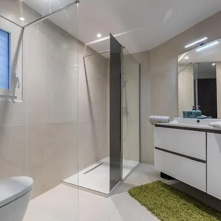 Sur Les Hauteurs De Nice, Proche Centre