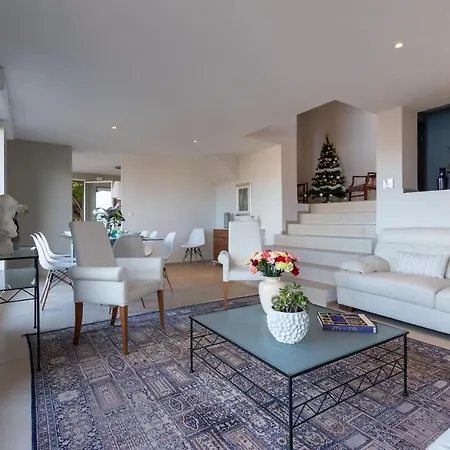 Sur Les Hauteurs De Nice, Proche Centre * ニース