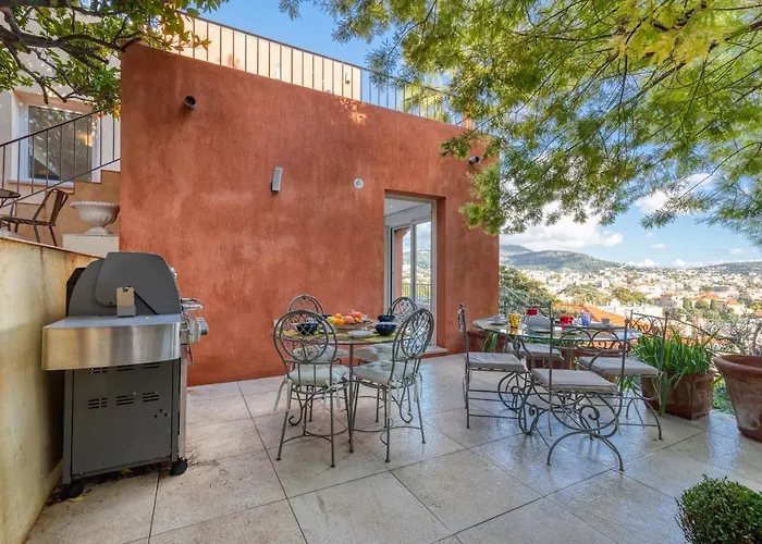 Villa Sur Les Hauteurs De Nice, Proche Centre Nizza