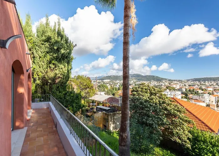 Sur Les Hauteurs De Nice, Proche Centre Villa