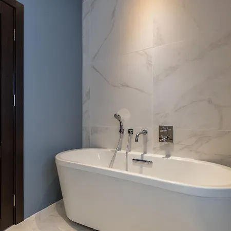 别墅 Sur Les Hauteurs De Nice, Proche Centre